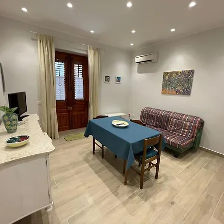 Casa Lia Holiday home Palermo
